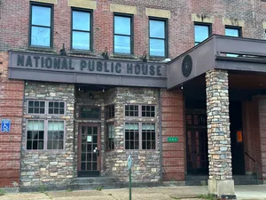 National Public House